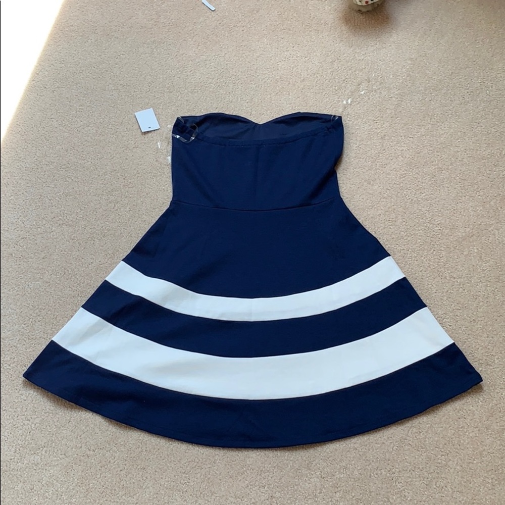 NWT Charlotte Russe strapless skater dress - Picture 5 of 6